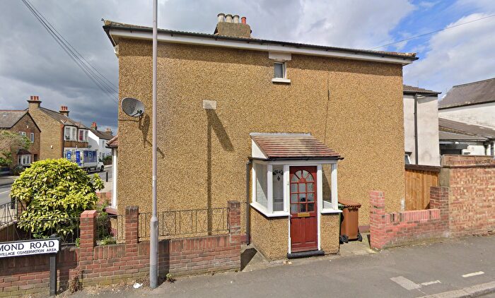 3 Bedroom End Of Terrace House To Rent In Richmond Road, Croydon, CR0