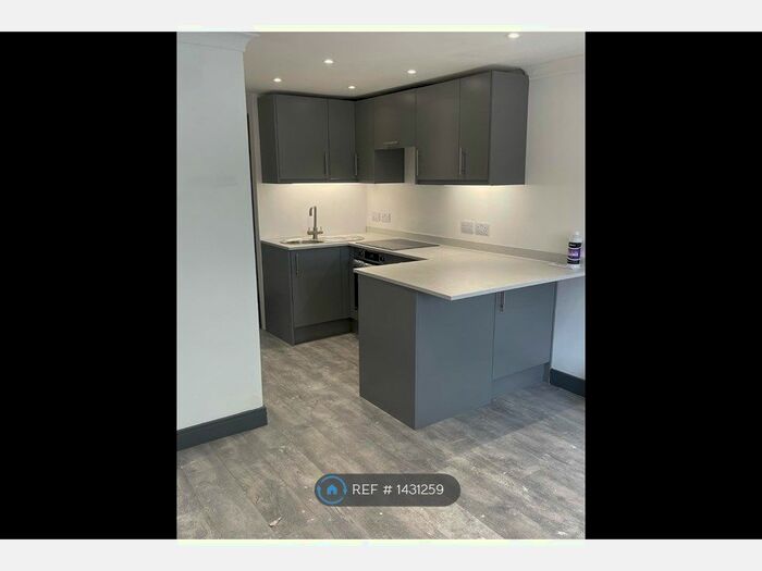 2 Bedroom Flat To Rent In Apperley Drive, Quedgeley, Gloucester, GL2