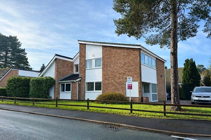 5 Bedroom Detached House For Sale In Mackenzie Road, Thetford, IP24