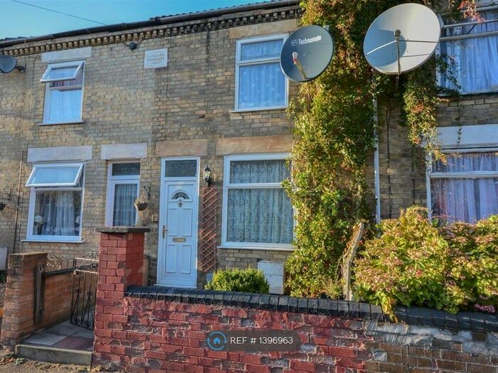 3 Bedroom Terraced House To Rent In Peterborough, Peterborough, PE3