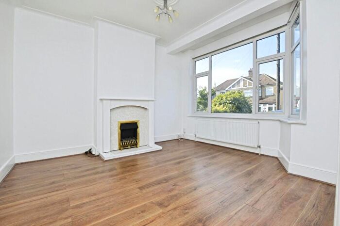 3 Bedroom Terraced House To Rent In Geneva Gardens, Romford, RM6