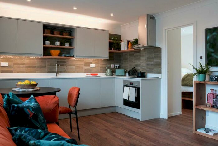 1 Bedroom Apartment To Rent In Ireton Close, Muswell Hill, N10