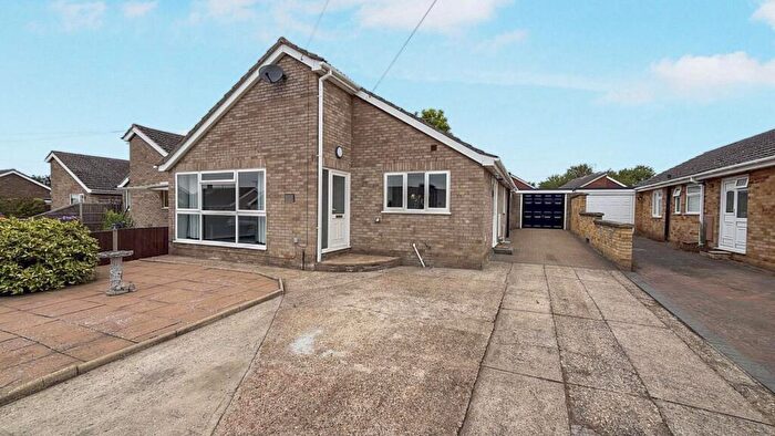 3 Bedroom Detached Bungalow For Sale In Broom Road Close, Lakenheath, IP27