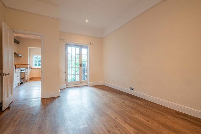 3 Bedroom Terraced House For Sale In Ashley Road, Hale, Altrincham, WA14