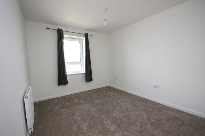 2 Bedroom Flat To Rent In Barnyard Park Rigg, South Gyle, Edinburgh, EH12