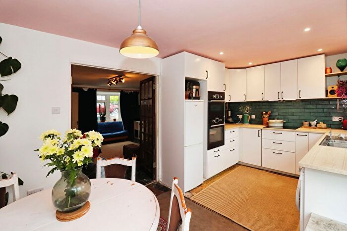 3 Bedroom Terraced House For Sale In Rowan Close, Bristol, BS16