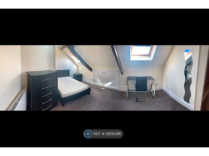 8 Bedroom Terraced House To Rent In Osborne Avenue, Newcastle Upon Tyne, NE2