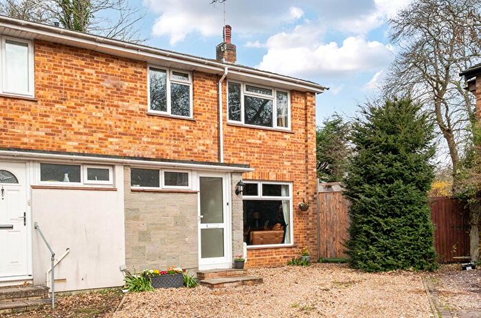 3 Bedroom Semi Detached House For Sale In Maytree Road, Hiltingbury, Chandler's Ford, SO53