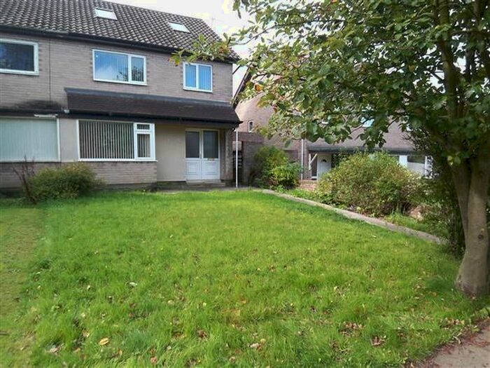 4 Bedroom Semi-Detached House To Rent In Dryburn Hill, Framwellgate Moor, Durham DH1