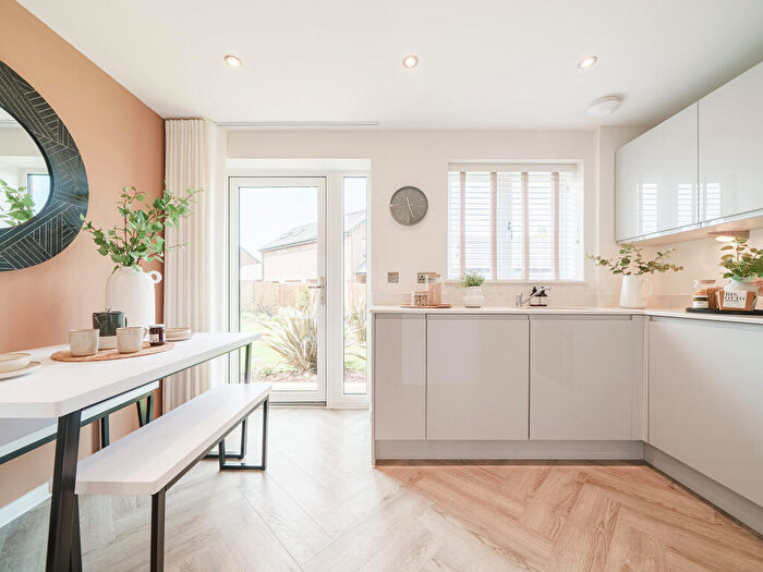 3 Bedroom Semi-Detached House For Sale In Martin Drive, Stafford, Staffordshire, ST16