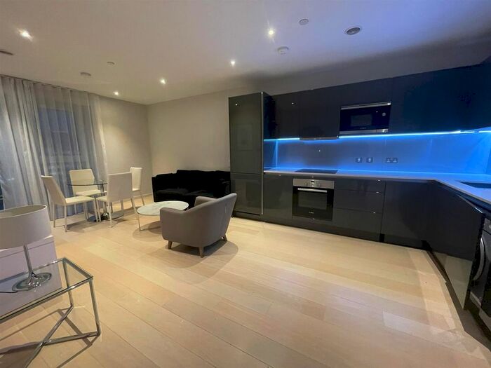 1 Bedroom Flat To Rent In Glasshouse Gardens, London, E20