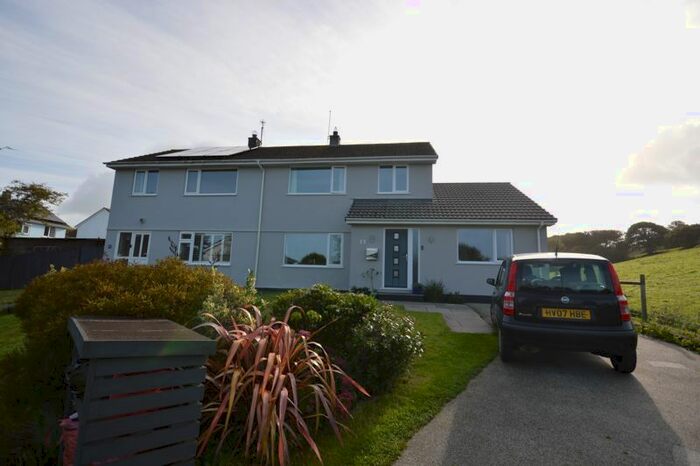 4 Bedroom Semi-Detached House To Rent In Lanherne Avenue, St. Mawgan, Newquay, TR8