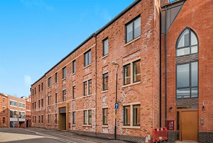 2 Bedroom Flat To Rent In Apt Scholars Quarter, Legge Lane, Birmingham, B1