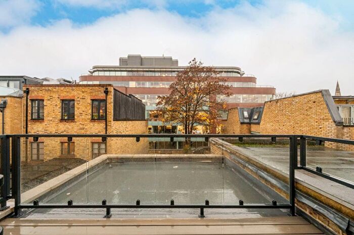 1 Bedroom Flat To Rent In Wimbledon Hill Road, Wimbledon, London, SW19