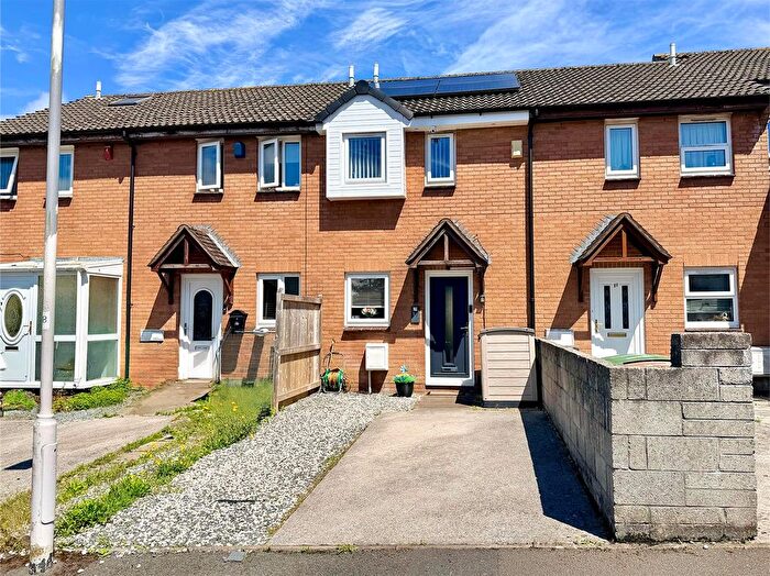 2 Bedroom Property For Sale In Kirkstall Close, Plymouth, PL2