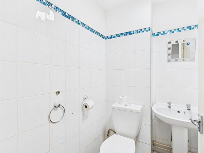 1 Bedroom Flat To Rent In Sandbrook Court, Wirral, CH46