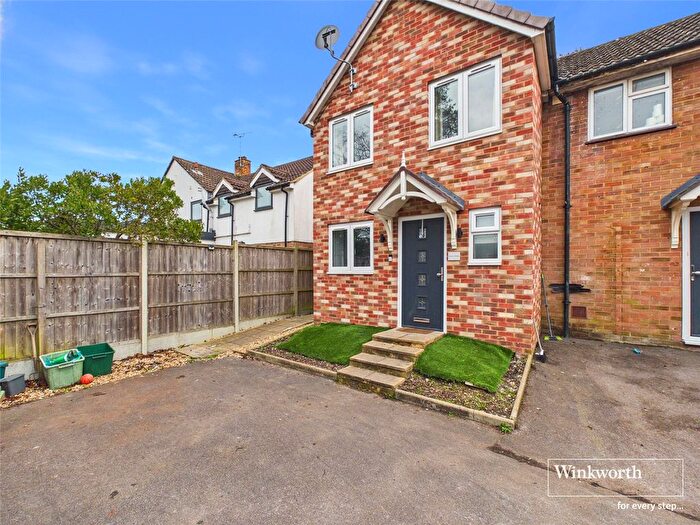 2 Bedroom Semi Detached House To Rent In Omers Rise, Burghfield Common, Reading, Berkshire, RG7