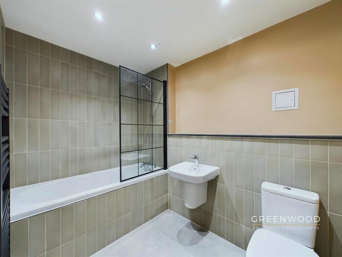 1 Bedroom Flat To Rent In Crouch Street, Colchester, CO3