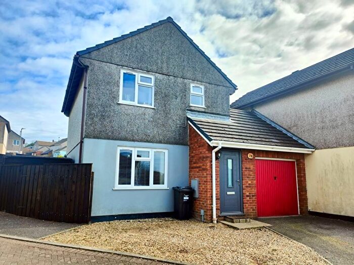 3 Bedroom Detached House For Sale In Kingsley Court, Fraddon, St. Columb, TR9