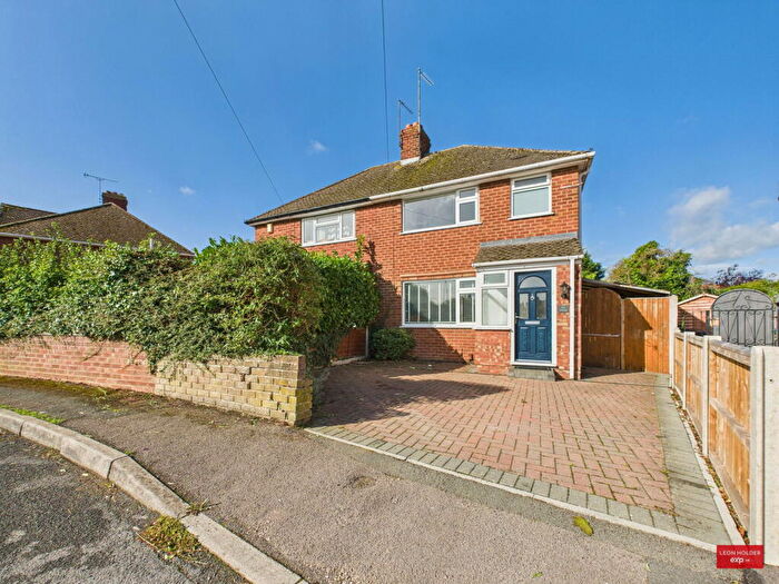 3 Bedroom Semi-Detached House For Sale In Orchard Way, Churchdown, Gloucester, GL3