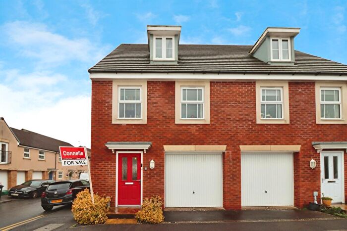 3 Bedroom Semi-Detached House For Sale In Normandy Drive, Yate, Bristol, BS37