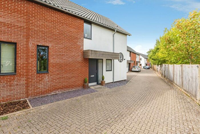 3 Bedroom Semi-Detached House For Sale In Bridge Loke, Wymondham, Norfolk, NR18