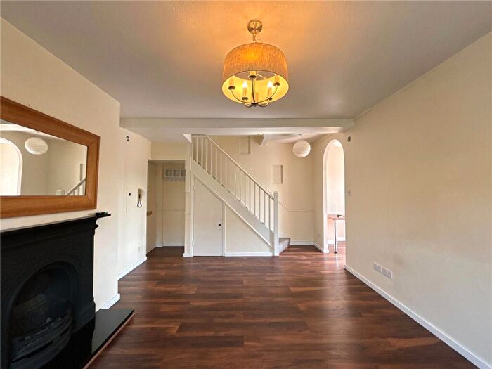 2 Bedroom Garage / Parking To Rent In Timbrell Place, London, SE16