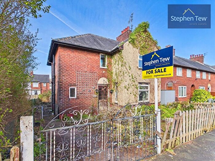 3 Bedroom Semi-Detached House For Sale In London Road, Blackpool, FY3