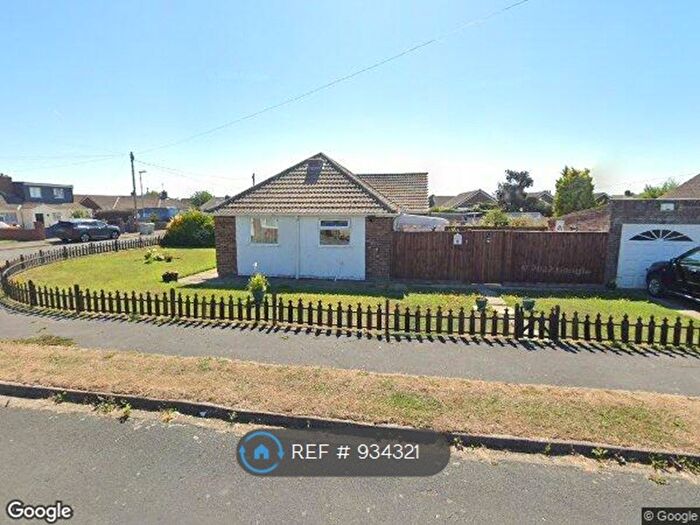 2 Bedroom Bungalow To Rent In The Fairway, Mablethorpe, LN12