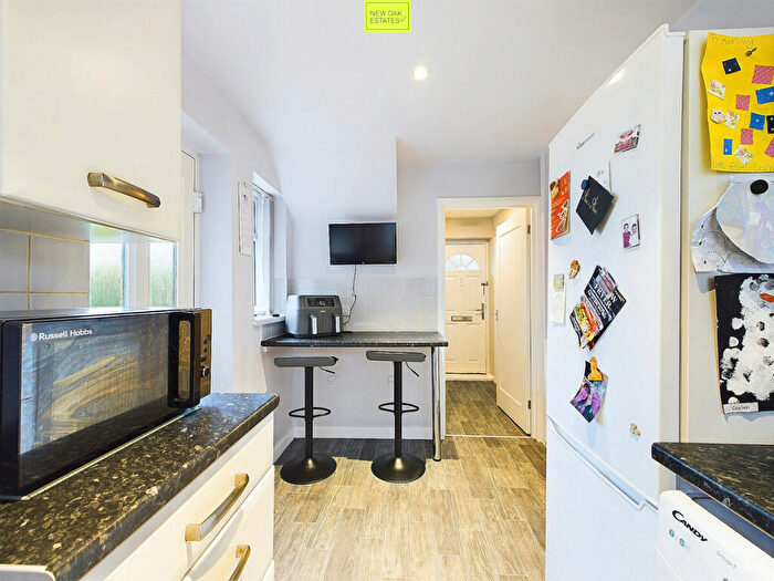 2 Bedroom Semi-Detached House For Sale In Sandringham Close, Calow, S44