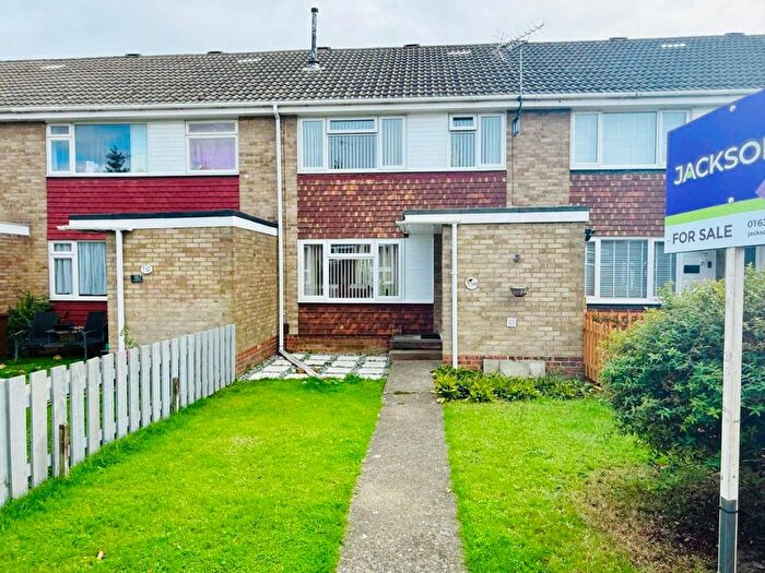 3 Bedroom Terraced House For Sale In Wakeley Road, Rainham, ME8