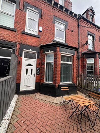 1 Bedroom Flat To Rent In Norman Terrace, Leeds, LS8