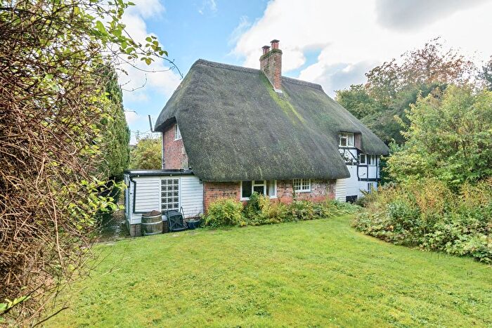 3 Bedroom Cottage To Rent In Wootton Rivers, Marlborough, SN8