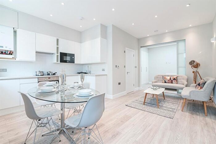 1 Bedroom Flat To Rent In Glading Terrace, London, N16