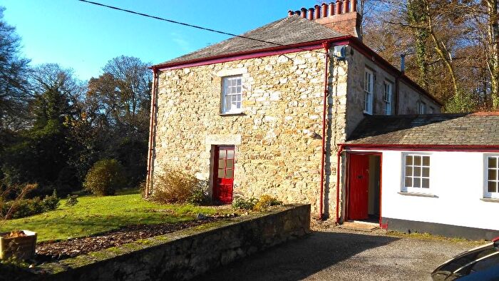 3 Bedroom Semi-Detached House To Rent In Cutmadoc Cottages, Lanhydrock, PL30