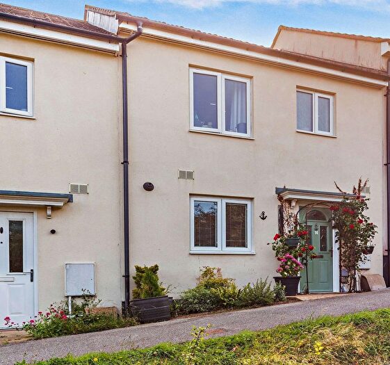 3 Bedroom Terraced House For Sale In Trevenson Road, Newquay, TR7