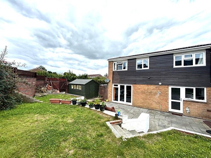 3 Bedroom Property To Rent In Cuckfield Close, Crawley, RH11