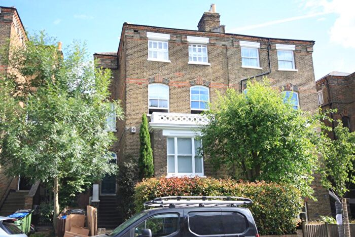 2 Bedroom Flat For Sale In Bennett Park, SE3