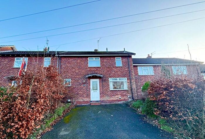 2 Bedroom Terraced House For Sale In Dunster Road, Macclesfield, SK10