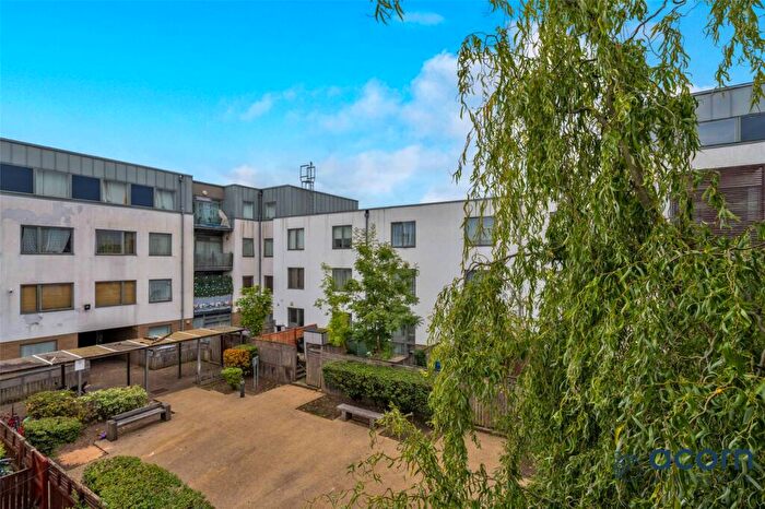 1 Bedroom Apartment For Sale In Airco Close, London, NW9