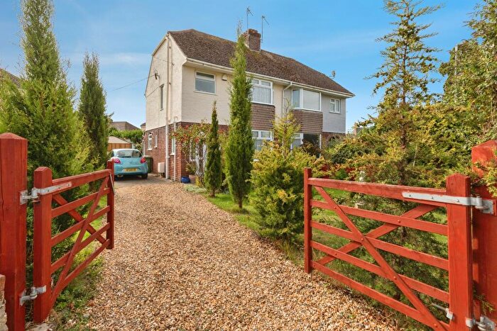 3 Bedroom Semi-Detached House For Sale In Ridgeway, Yate, Bristol, BS37
