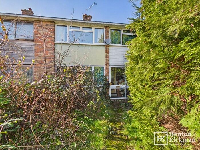 3 Bedroom Semi-Detached House For Sale In Moat Edge Gardens, Billericay, Essex, CM12