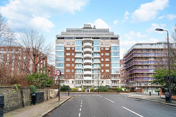 2 Bedroom Apartment To Rent In Abbey Road, St. Johns Wood, London, NW8