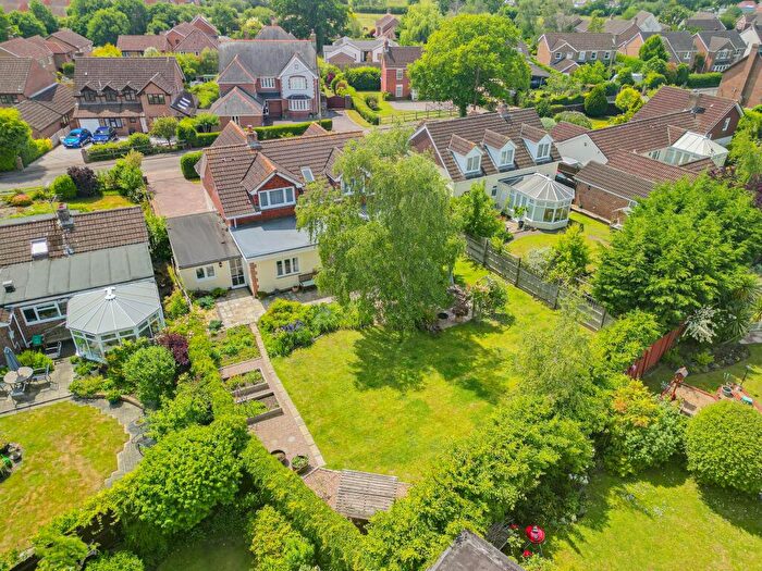 4 Bedroom Detached House For Sale In Spring Lane, Swanmore, SO32