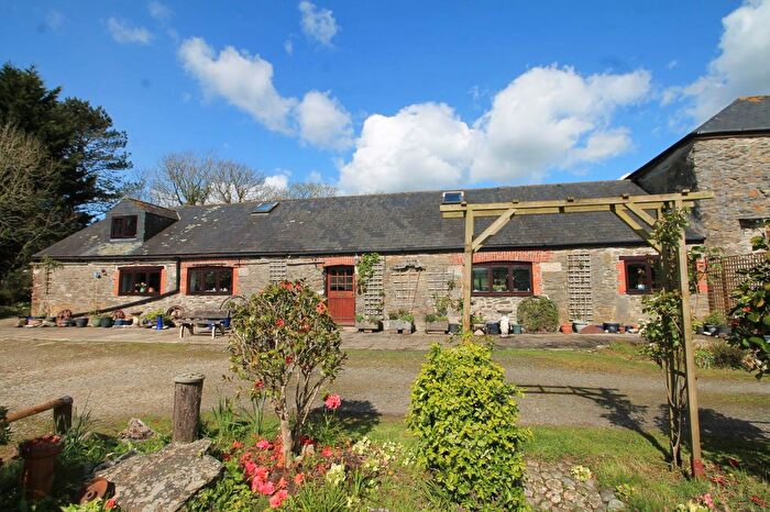 4 Bedroom Barn Conversion For Sale In Trenant Barton, Duloe, PL14