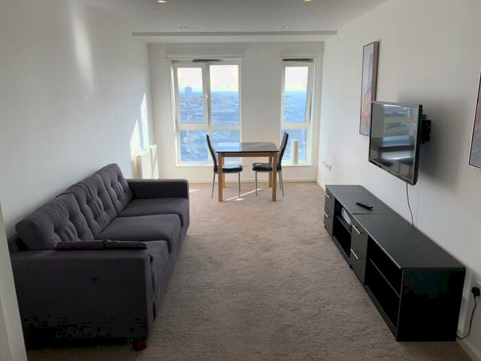 1 Bedroom Apartment To Rent In Hive, Masshouse Plaza, Birmingham, B5