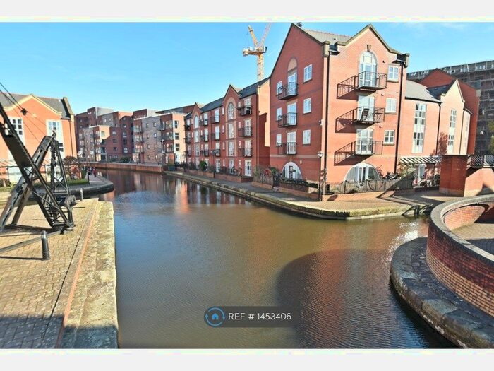 2 Bedroom Flat To Rent In Piccadilly Village Water-Front, Manchester, M1