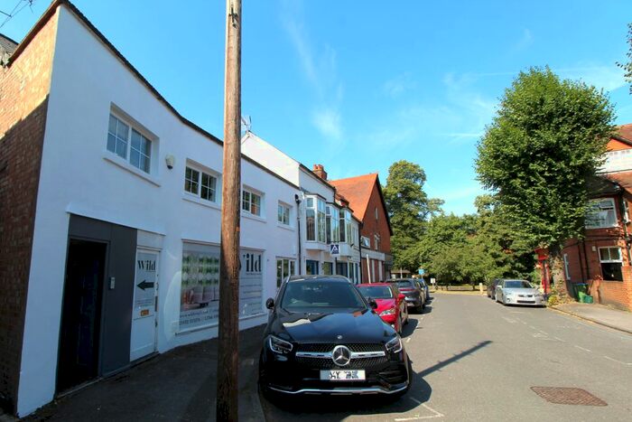 Land To Rent In Limes Road, Weybridge, Surrey, KT13