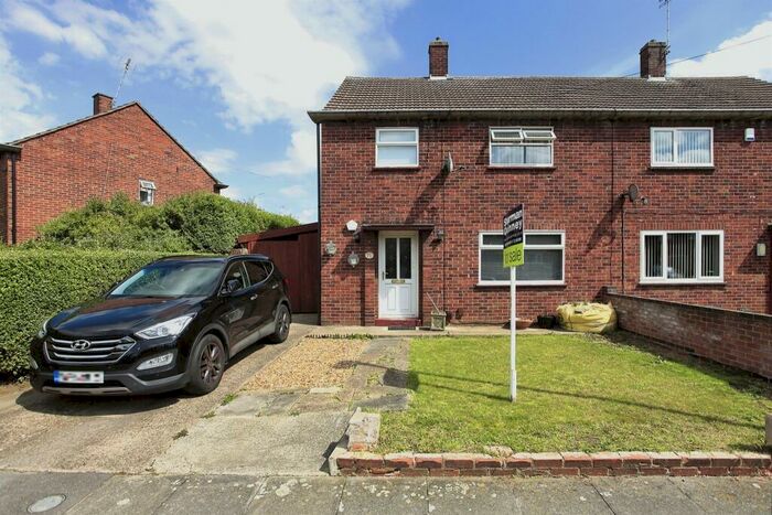 3 Bedroom House To Rent In Almond Road, Peterborough, PE1