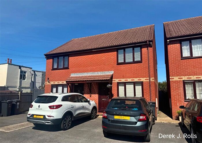 2 Bedroom Semi-Detached House For Sale In Bloomfield Place, Bournemouth, Dorset, BH9